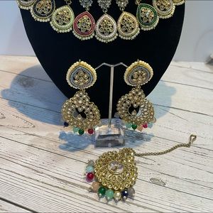 Multi color Choker set